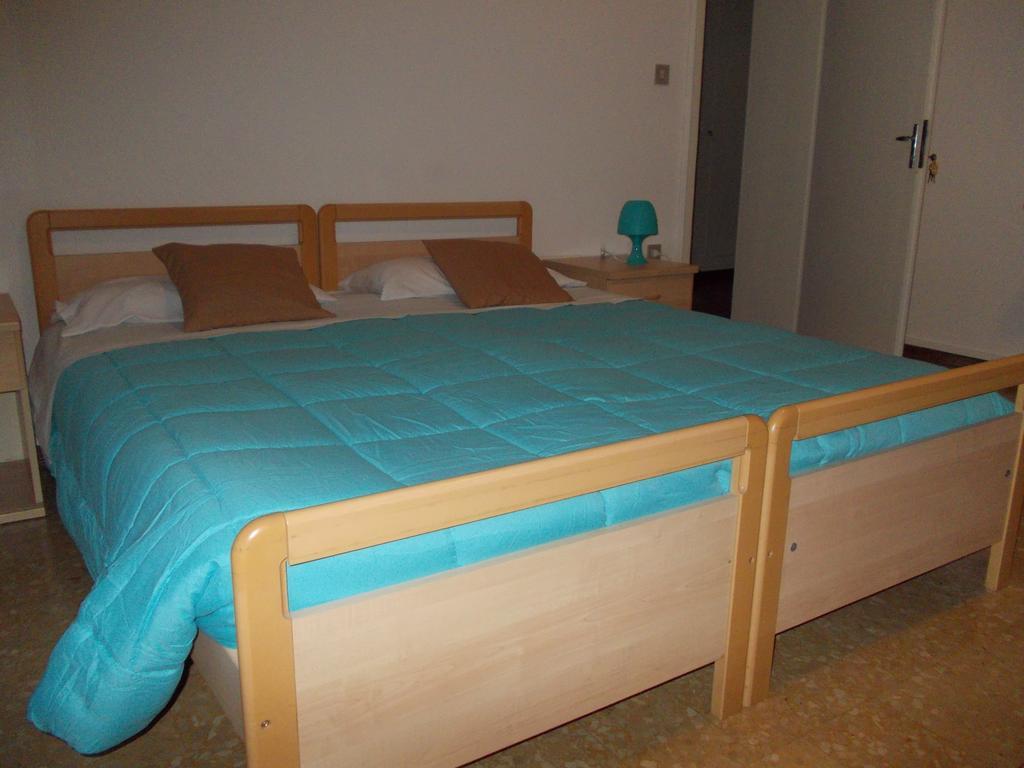 Travellers Lodge Bed & Rooms Тревізо Номер фото