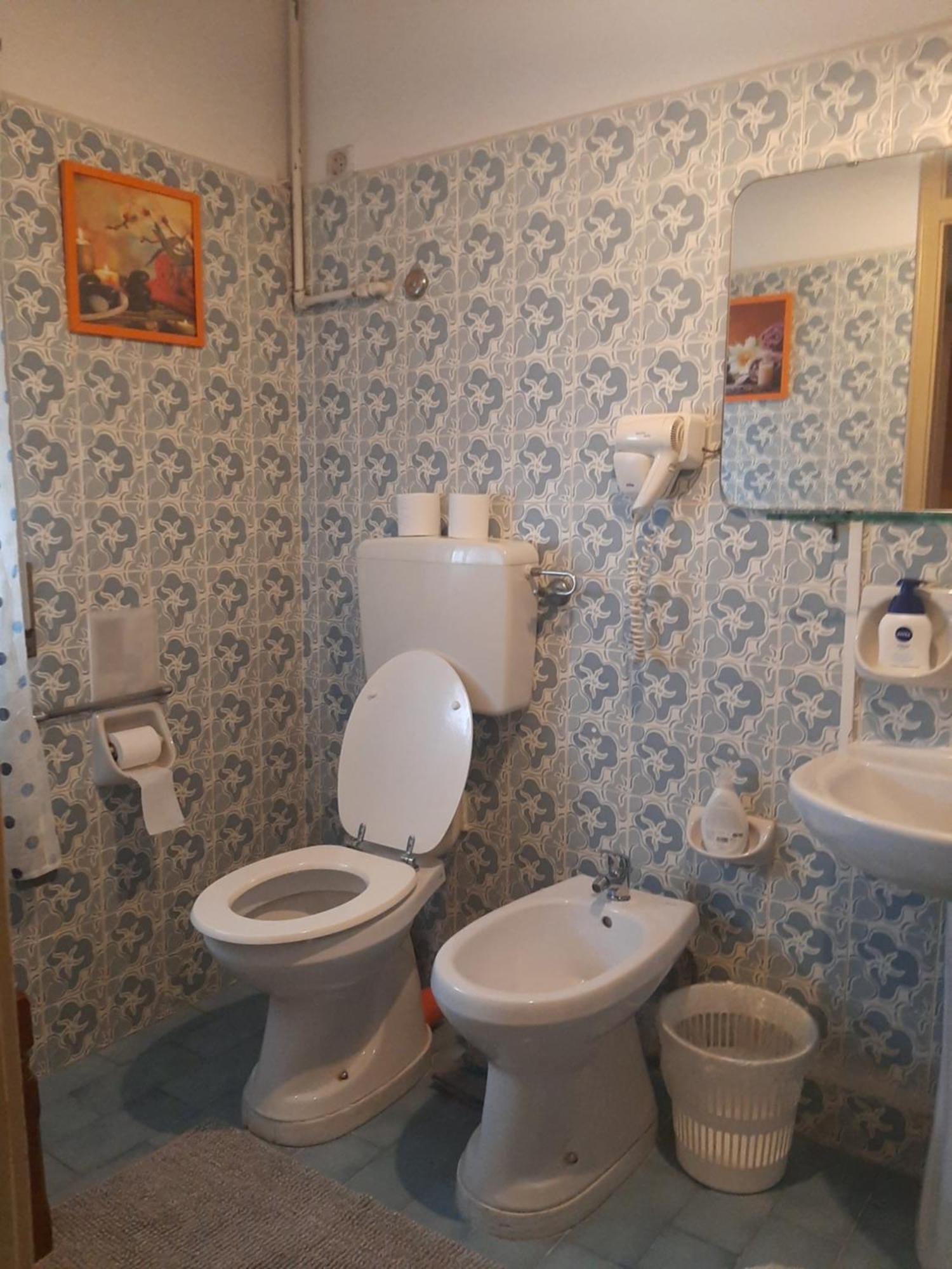 Travellers Lodge Bed & Rooms Тревізо Екстер'єр фото