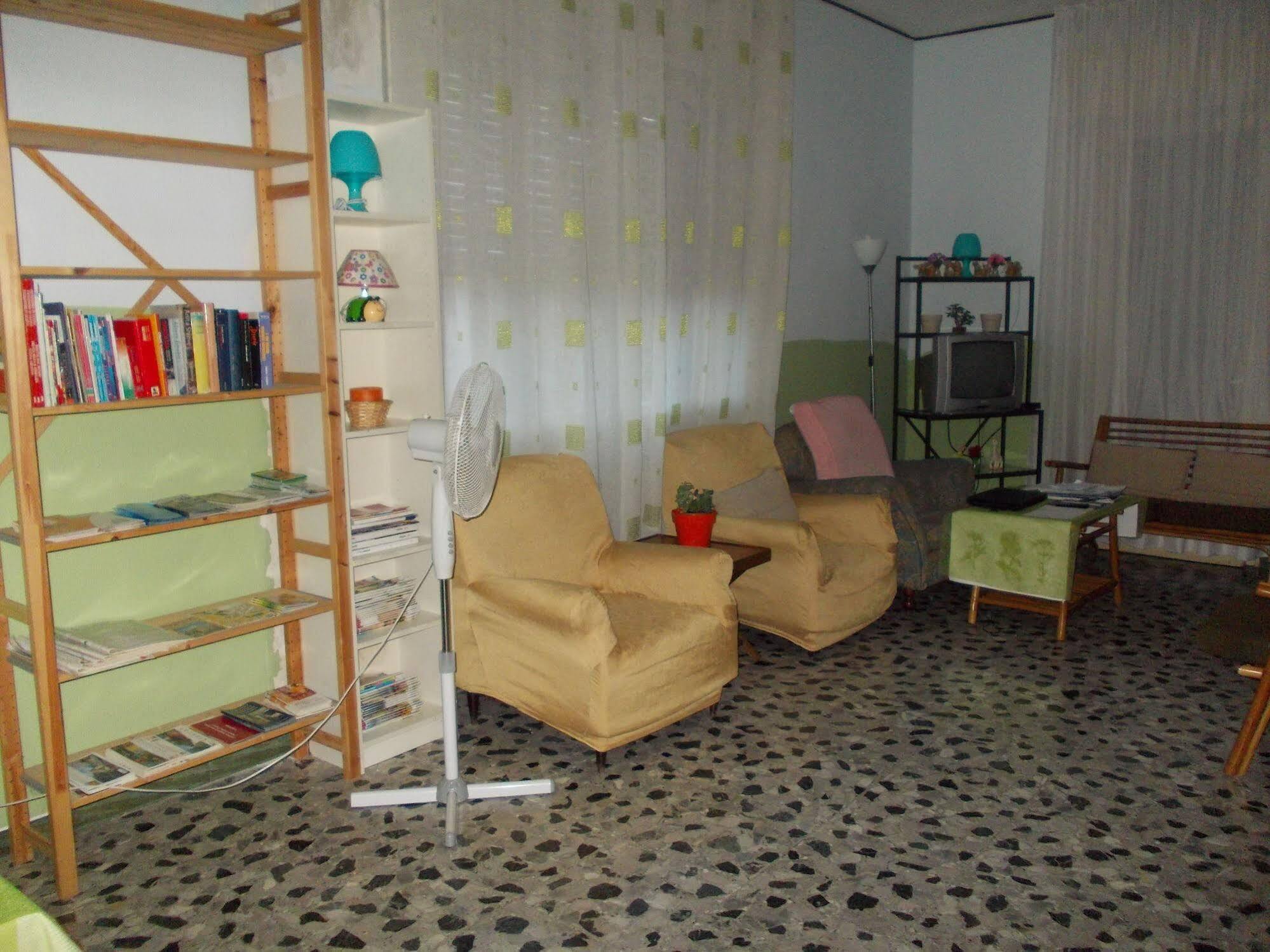 Travellers Lodge Bed & Rooms Тревізо Екстер'єр фото